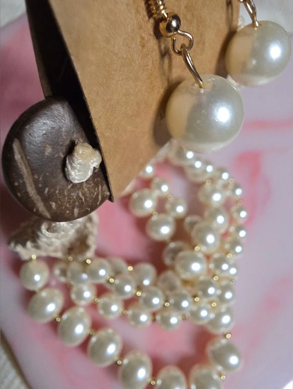 🦪Beige Pearlized Beaded Necklace & Earring Set - Picture 2 of 16